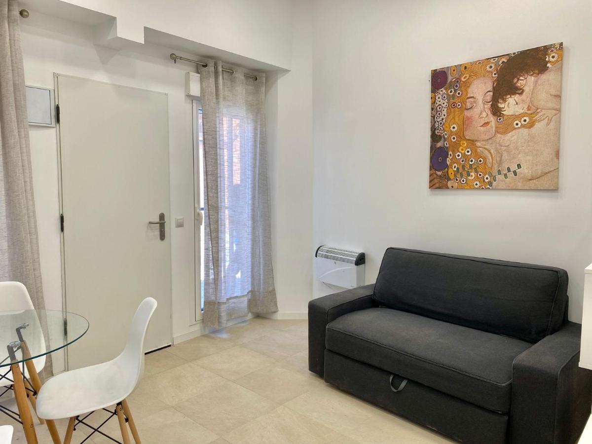 Centro Madrid Rio - Monederos 48 Apartman Kültér fotó