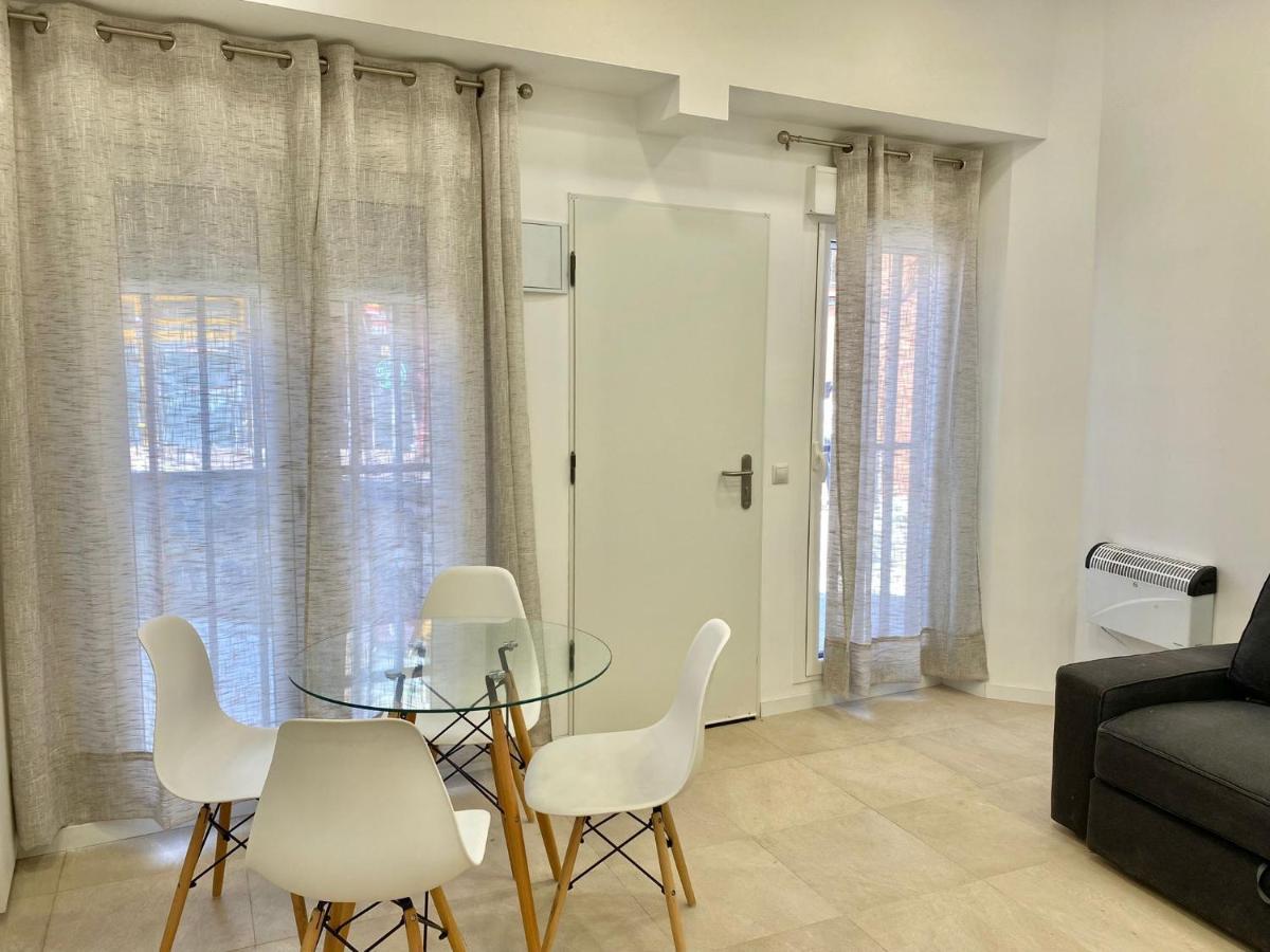 Centro Madrid Rio - Monederos 48 Apartman Kültér fotó