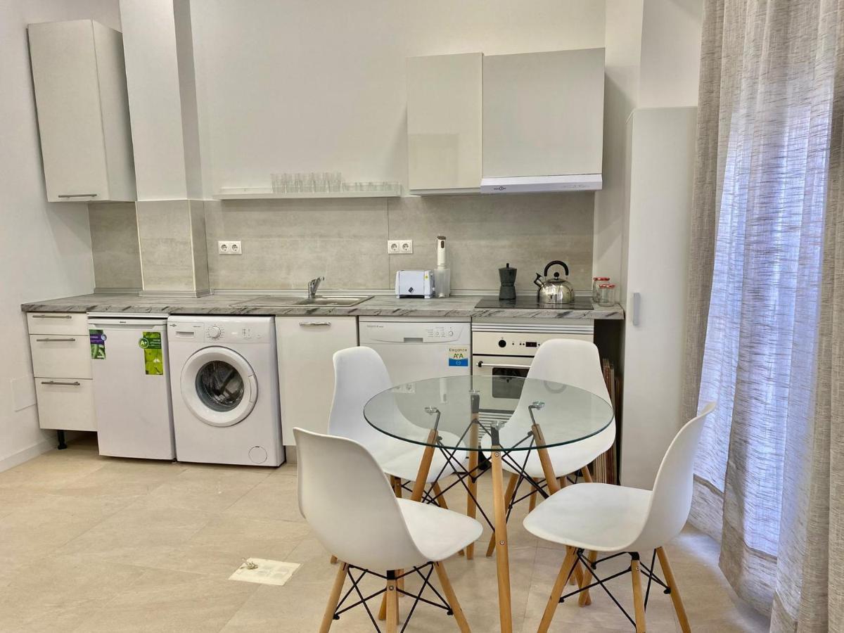 Centro Madrid Rio - Monederos 48 Apartman Kültér fotó